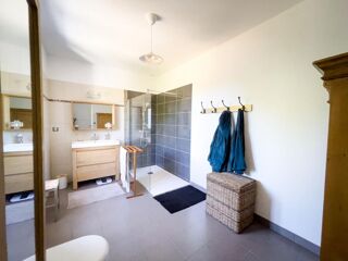  Maison � vendre 9 pi�ces 175 m�