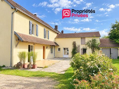   Maison 170m2 4 chambres dépendance jardin 1000m2 243000 FAI Maison - 6 pièce(s) - 170 m²