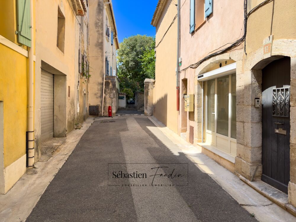 Vente Appartement Appartement à vendre 2 pièces LE BEAUSSET (83) - RDC - rénové - paking et commerces à proximité Le beausset