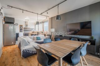  Appartement  vendre 4 pices 82 m