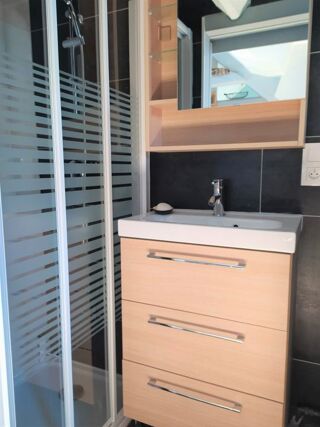  Appartement à louer 1 pièce 25 m²