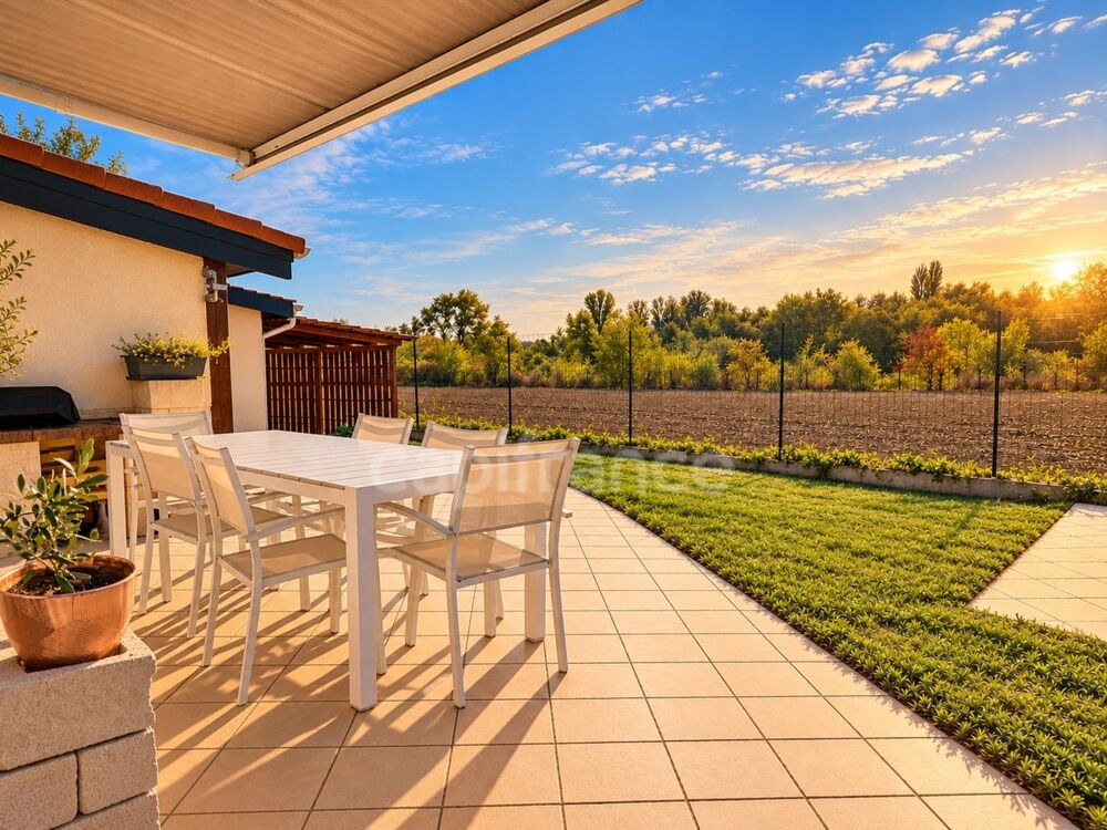 MAUZAC  Maison de plain-pied 121 m²  5 chambres  Piscine  Terrain 840 m²