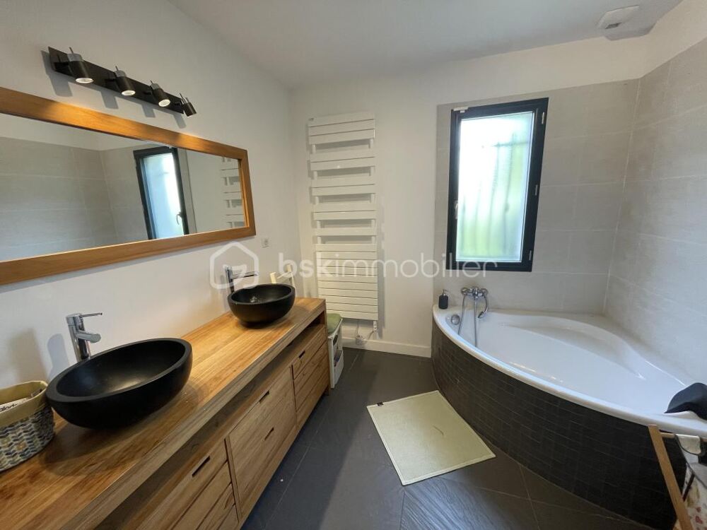� vendre  Propri�t�/ch�teau Bois-le-Roi (77590)