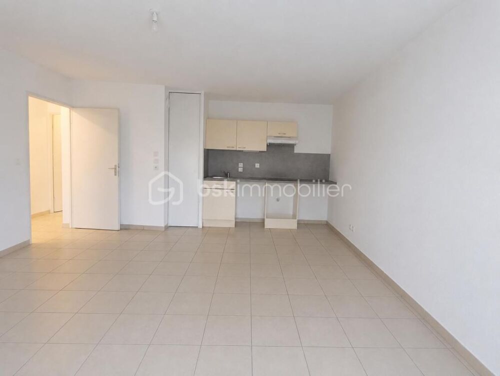 Appartement 2 pièces 47 m² · à Lisieux · 47 m² · 87 000 €