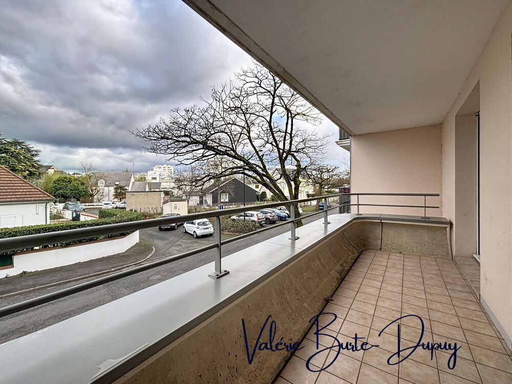 ORLEANS Saint Marceau-Lycée St Charles Appartement T2 47m2 avec terrasse et garage