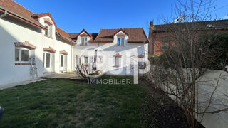  Maison  vendre 15 + pices 215 m