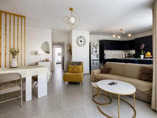  Appartement à vendre 5 pièces 96 m²