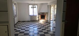 Vente Maison Maison 130 m2, dépendance, parking  sur 813 m² de jardin piscinable Six fours les plages
