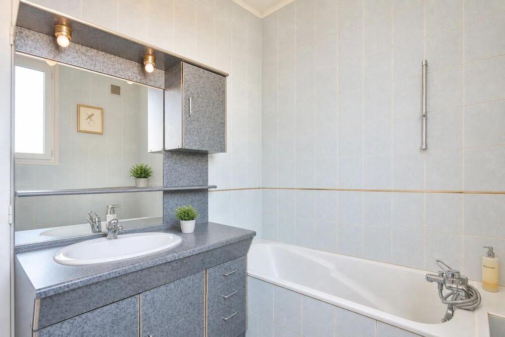 à vendre  Propriété/château Clamart (92140)