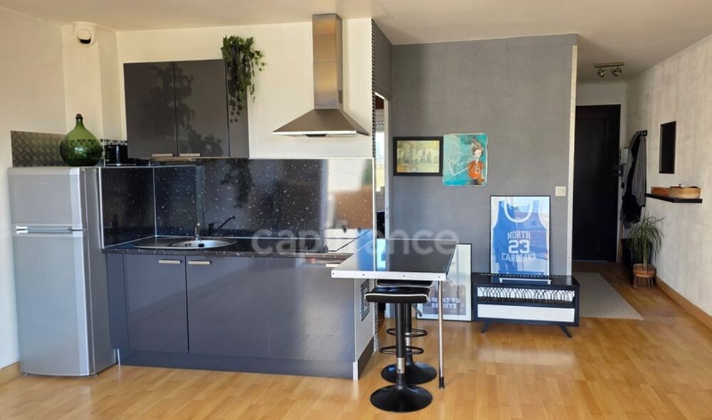 VALRAS PLAGE T2 lumineux à 150 m de la plage  Emplacement recherché