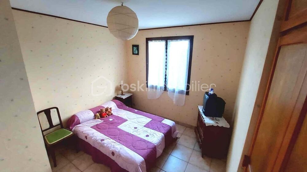 Vente Maison Maison avec garage et jardin Varouville