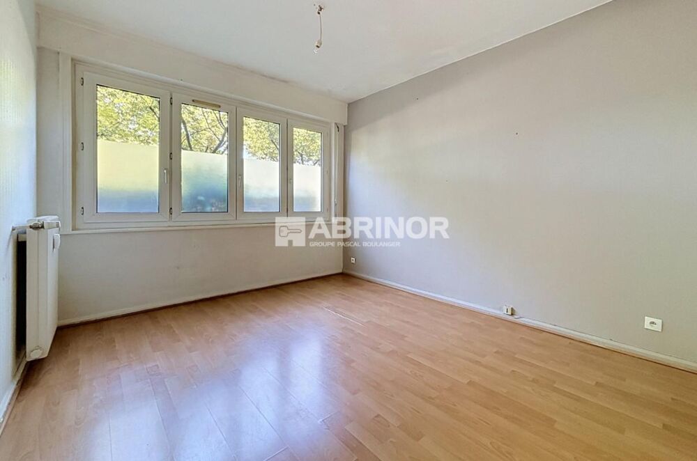 Vente Appartement Appartement T3 exposé sud-ouest cave garage proximité tramway Marcq en baroeul