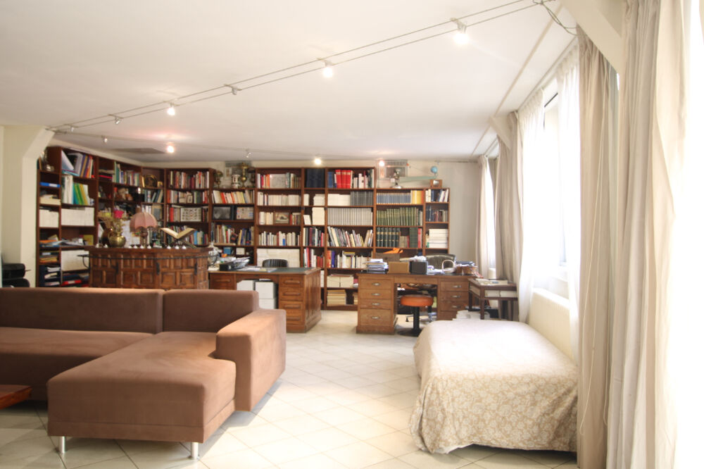 Vente Immeuble RARE ENSSEMBLE IMMOBILIER PROCHE REMPART Avignon
