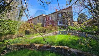  Maison � vendre 8 pi�ces 214 m�