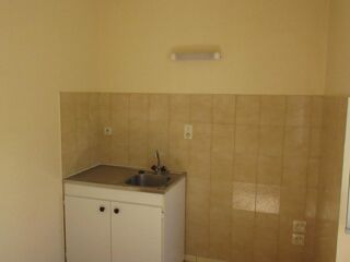  Appartement à louer 1 pièce 27 m²