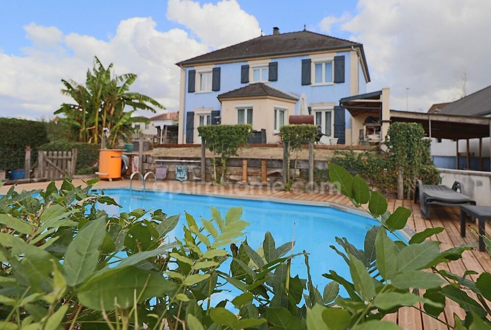 Vente Maison Moussy-le-Neuf (77230) – Maison 190m² avec jardin, piscine et garage Moussy le neuf