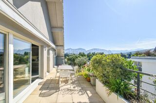  Appartement � vendre 4 pi�ces 142 m�