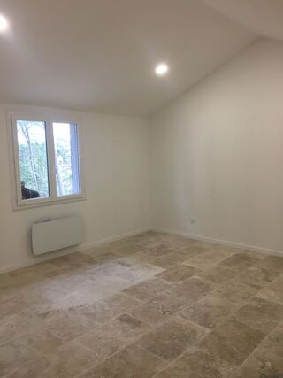  Maison à louer 5 pièces 83 m²