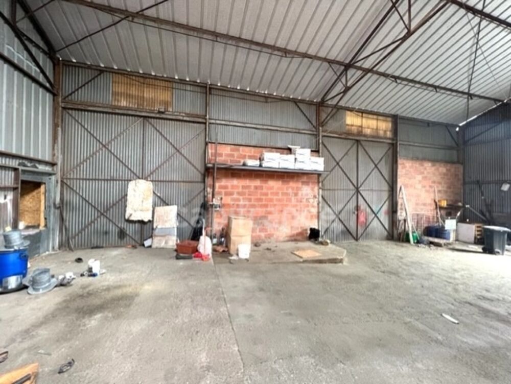   Dpt Charente Maritime (17), à vendre proche de SAINTES Entrepots parkings et Bureaux Saintes