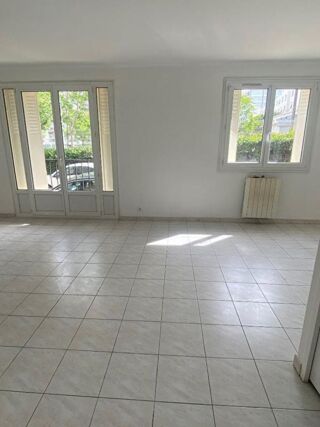  Appartement à louer 3 pièces 63 m²