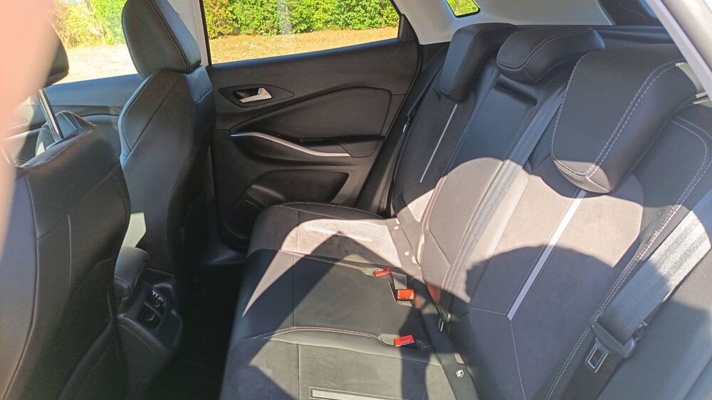 Grandland 1.6 300 Hybrid AWD BVA8 Gse 2023 occasion 71350 Saint Loup Geanges