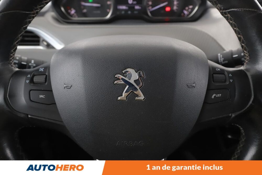2008 1.2 PureTech Allure 110 ch 2017 occasion 92130 Issy-les-Moulineaux
