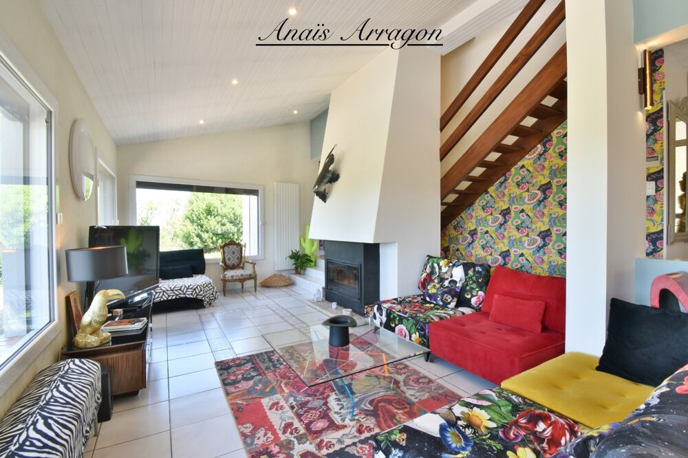 Architecture, nature et panorama : la villa rare que vous attendiez à Pujols - PUJOLS (47)