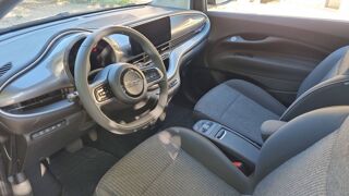 500 I 118 42kWh Icone - Automatique 2022 occasion 38270 Primarette