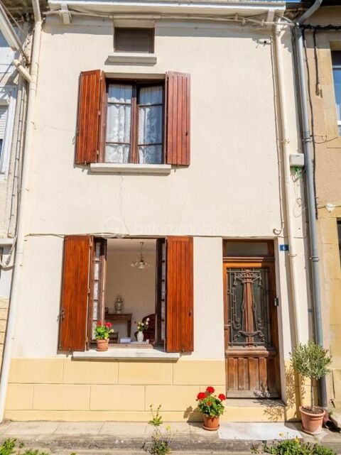   MAISON DE VILLAGE (90M²) À RÉNOVER AVEC TERRASSE - IDÉAL INVESTISSEUR OU PRIMO-ACCÉDANT Maison - 3 pièce(s) - 103 m²