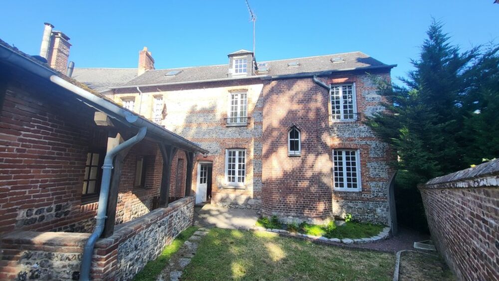 Maison 6 pièces 200 m² · à Arques la Bataille · 200 m² · 222 000 €
