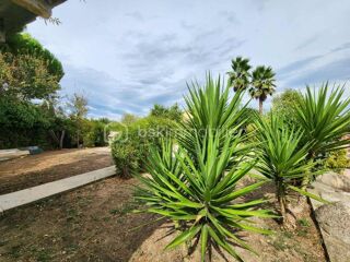  Villa � vendre 9 pi�ces 214 m�