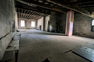  Immeuble � vendre 4 pi�ces 84 m�