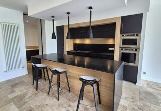  Appartement  vendre 6 pices 146 m