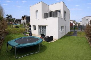  Appartement � vendre 5 pi�ces 85 m�