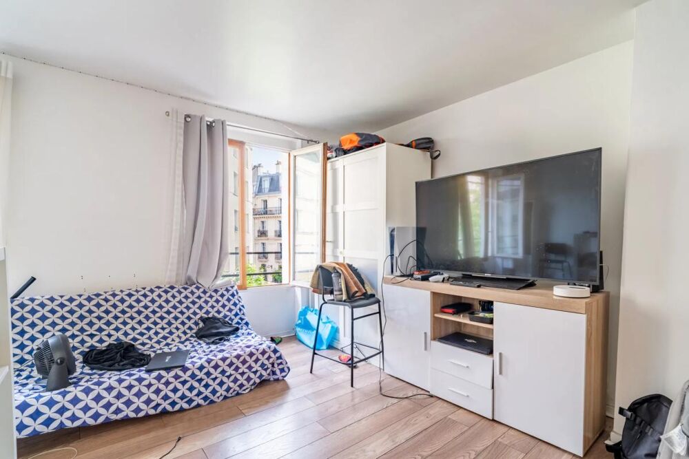 Appartement 1 pièce de 24 m² situé à Paris