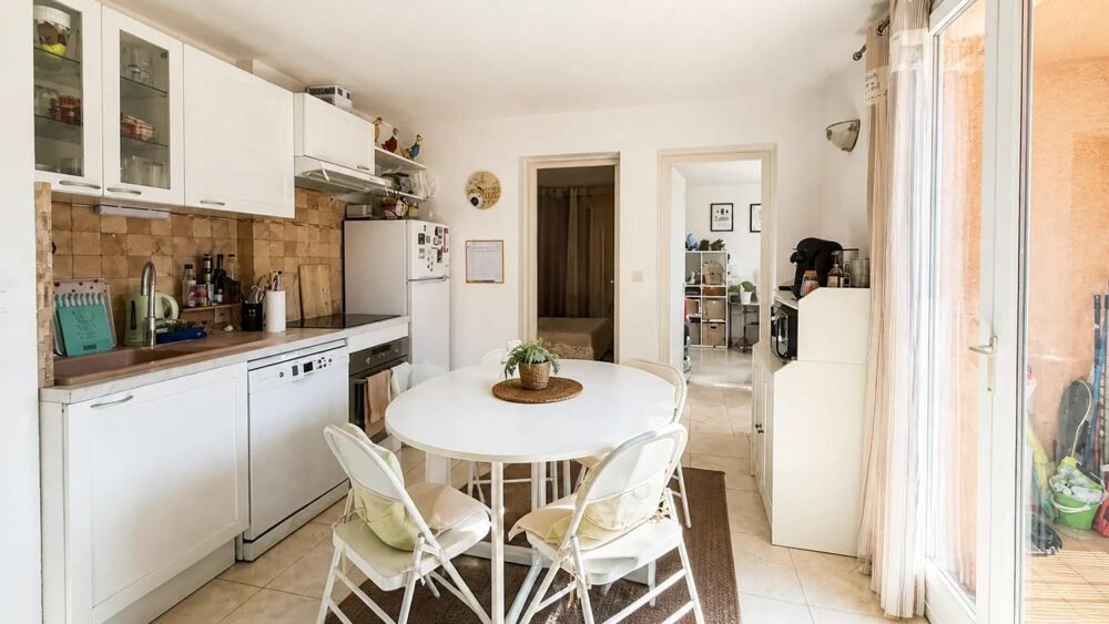 Appartement de 3 pièces de 45 m² + Garage à Cavalaire-sur-Mer