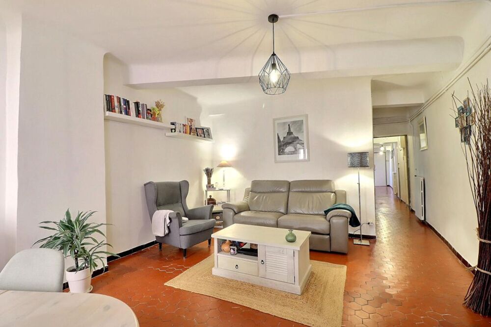 Vente Appartement CENTRE VILLE SANARY SUR MER - APPARTEMENT DE TYPE 3 - Sanary sur mer