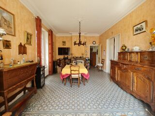  Maison � vendre 10 pi�ces 330 m�