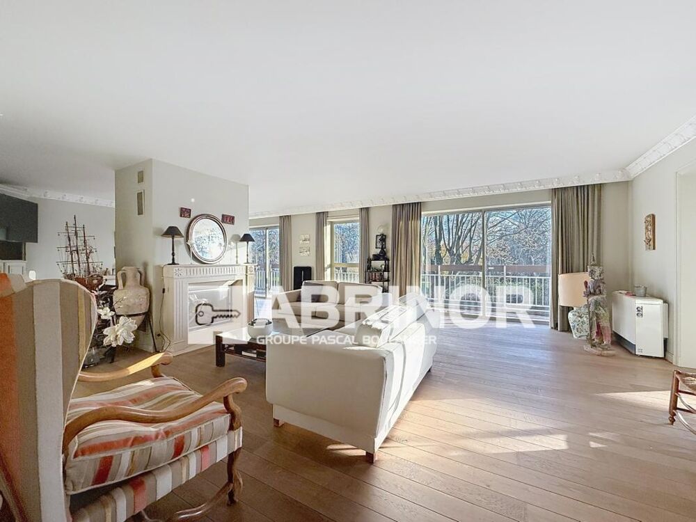 Appartement 172m2 face au Parc Barbieux