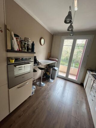  Appartement à louer 3 pièces 63 m²