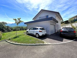 Vente Maison Maison de 2025 T5 de 120m2 sur 920m2 de terrain Etaux