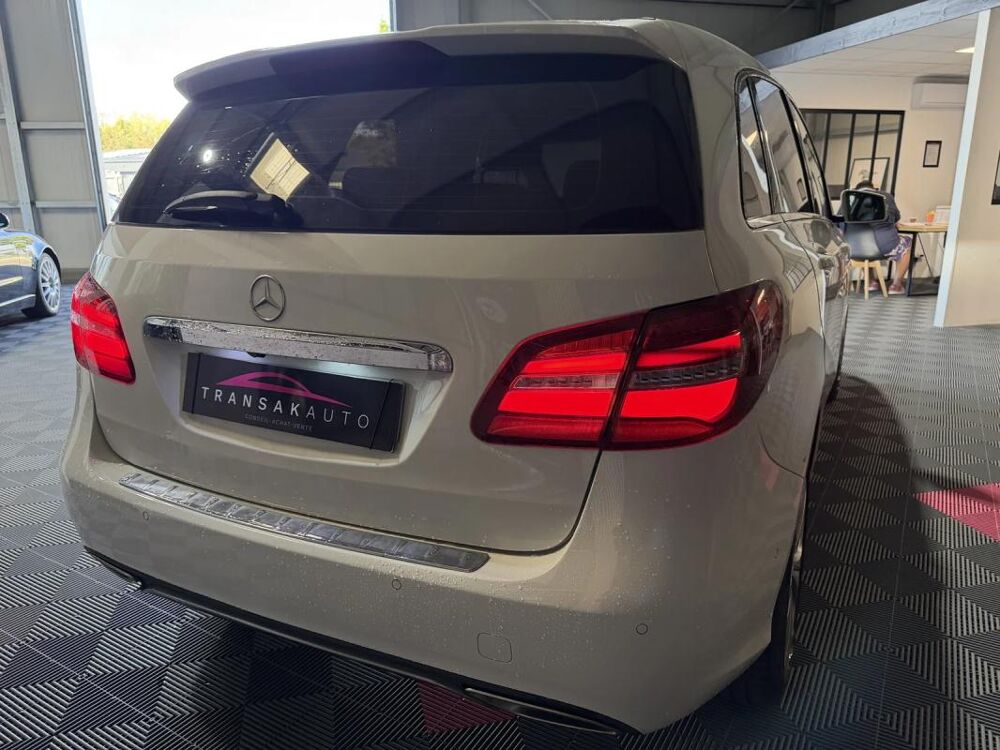 Classe B (W246) Phase 2 180 CDi 1.5 8V 7G-DCT 109 cv Bo&icirc;te auto 2015 occasion 85190 Venansault