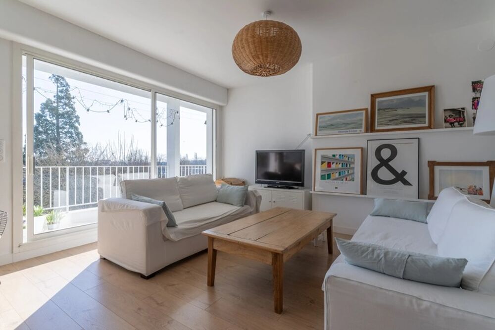 Vente Appartement GARCHES (92) - Appartement - 89m² rénové - Dernier étage - Loggia Garches