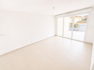  Appartement à louer 2 pièces 43 m²