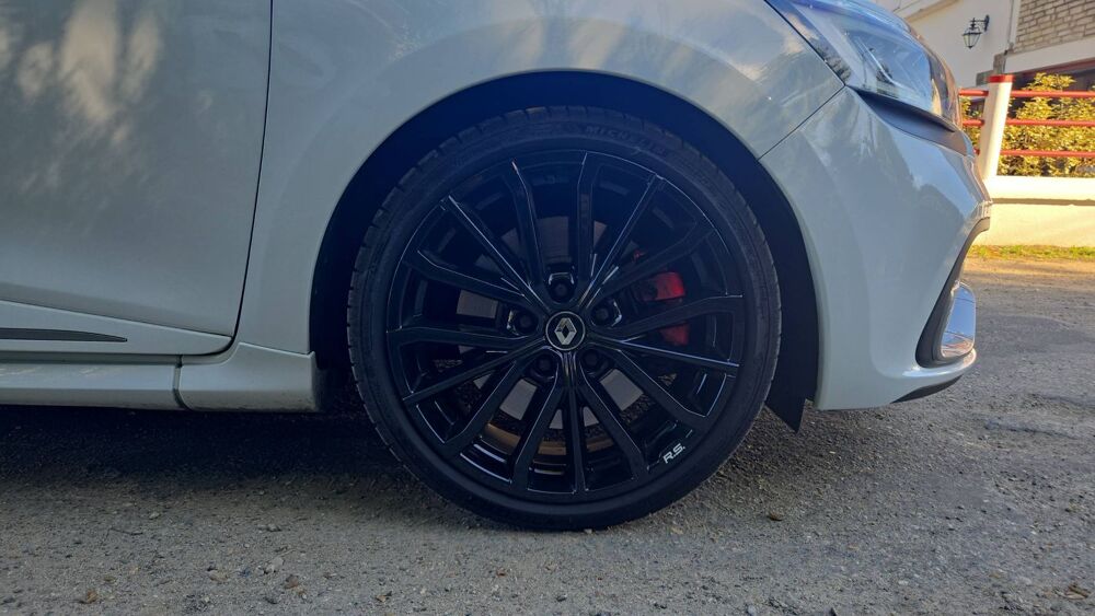 Clio 1.6 Turbo 220 EDC6 Trophy 2017 occasion 94370 Sucy En Brie
