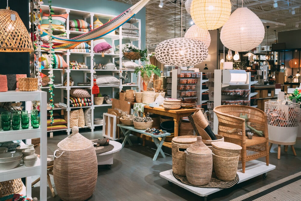   FINISTERE SUD (29) CONCEPT STORE DECORATION D'INTERIEUR 90M2 