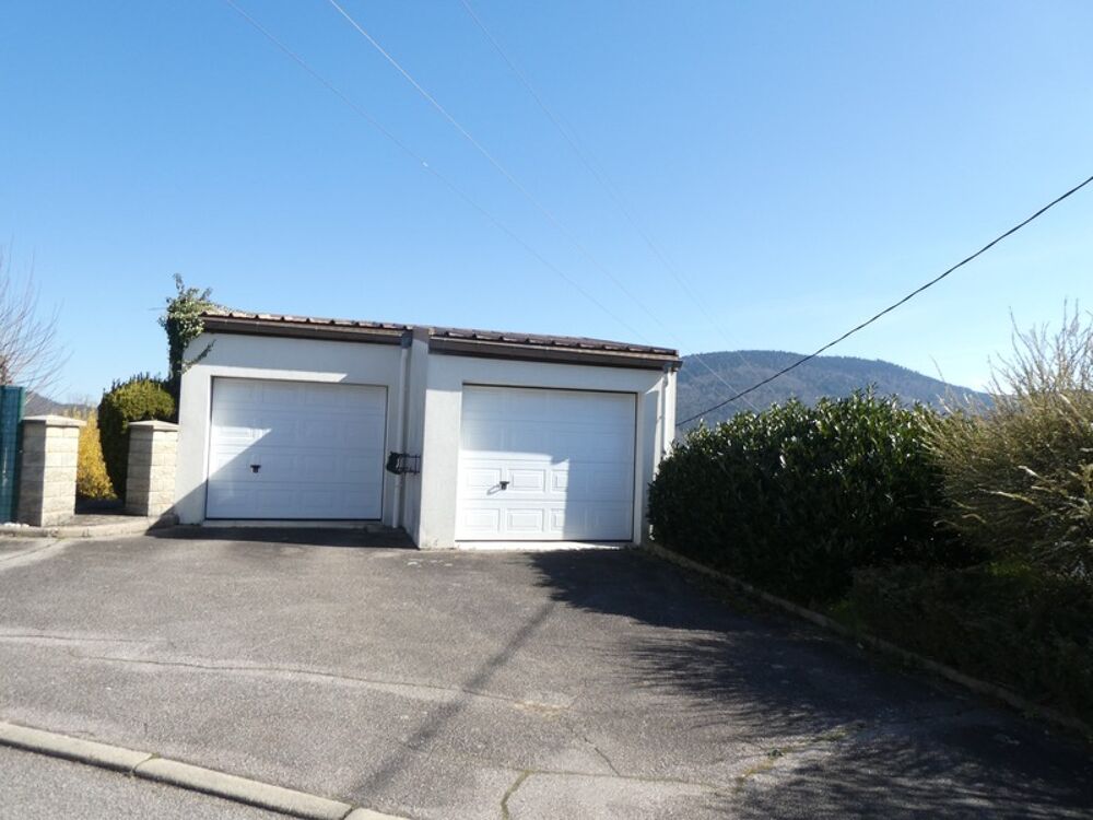 (88) Saint  Nabord : à vendre maison T6 de 120m² , deux garages, terrain 1000m²
