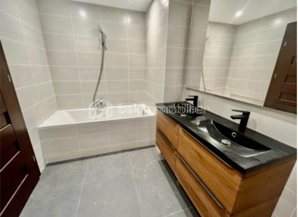 Vente Duplex/Triplex APPARTEMENT DUPLEX 108 M2 CARREZ EN REZ JARDIN HAUTEUR PRINGY FERRIERES  AXE ANNECY NORD Pringy