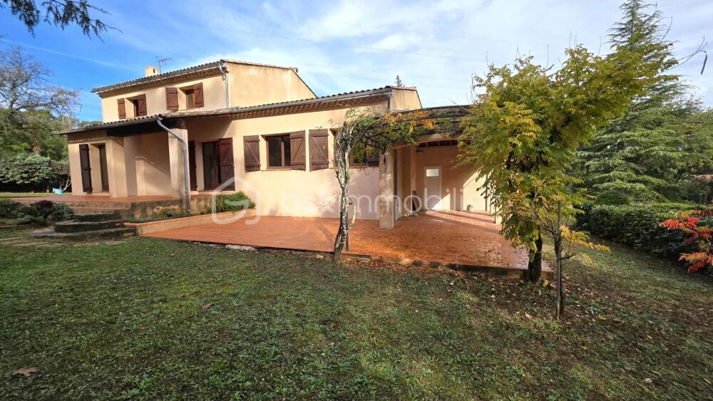 A LES ARCS (VAR) - MAISON TRADITIONNELLE 7 PIECES -176 M² SUR 7000 M² DE TERRAIN ARBORE - GARAGE