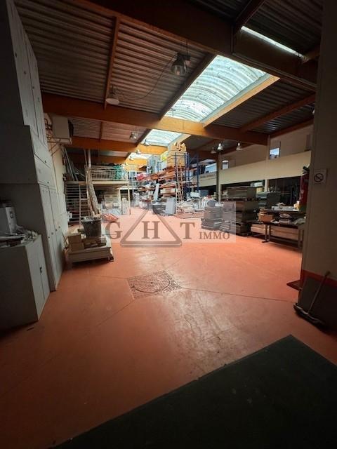 Entrep&ocirc;t bureaux de 1000 m&sup2; &agrave; vendre &agrave; Santeny 1475000 94440 Santeny